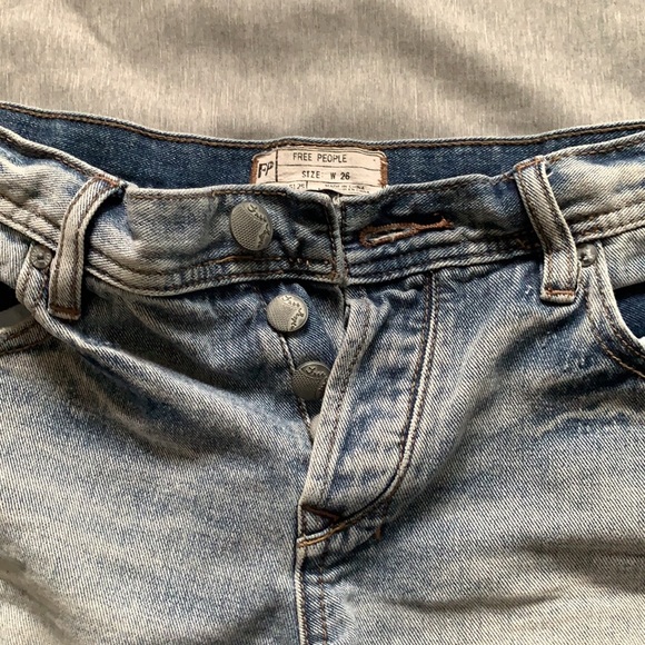 Free people shorts - Picture 3 of 4